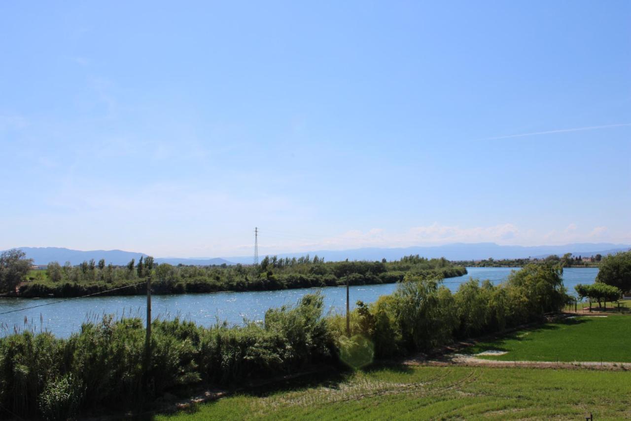 Villa De L'Ebre Deltebre Eksteriør billede